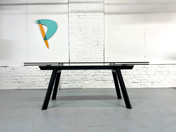 Felix Extendable Dining Table by Naos