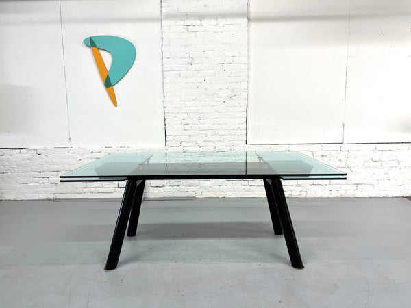 Felix Extendable Dining Table by Naos