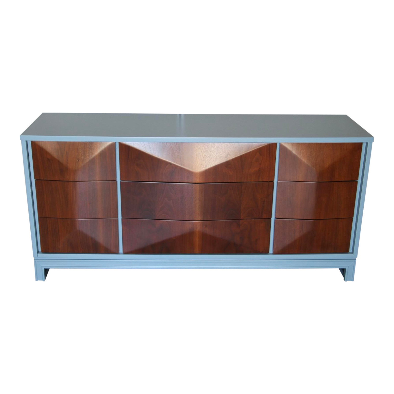 MCM 9-Drawer Dresser by United Furniture With Grey Trim